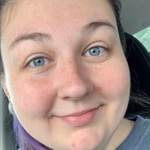 Meet your Posher, Annette